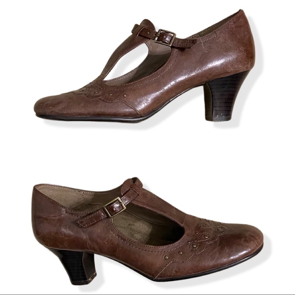 Aerosoles brown Mary Jane style heels